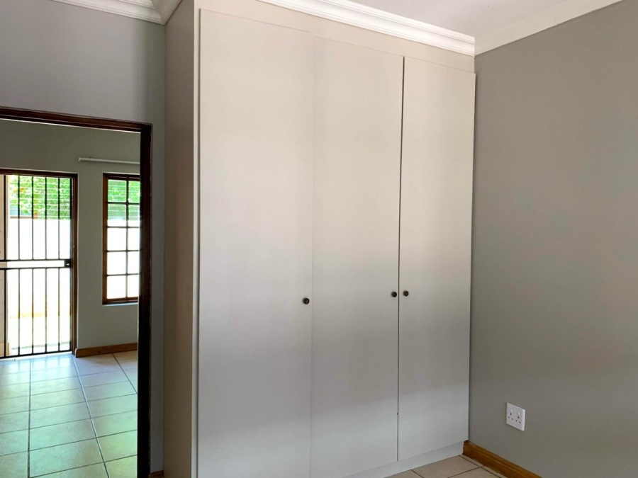 1 Bedroom Property for Sale in Bult West North West